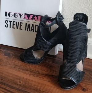 BNIB Steve Madden Stilettos